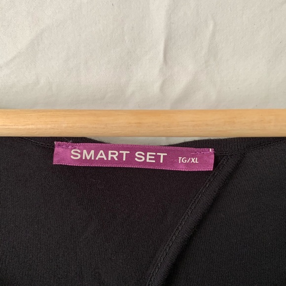 Smart Set Sequin Top - Picture 4 of 7